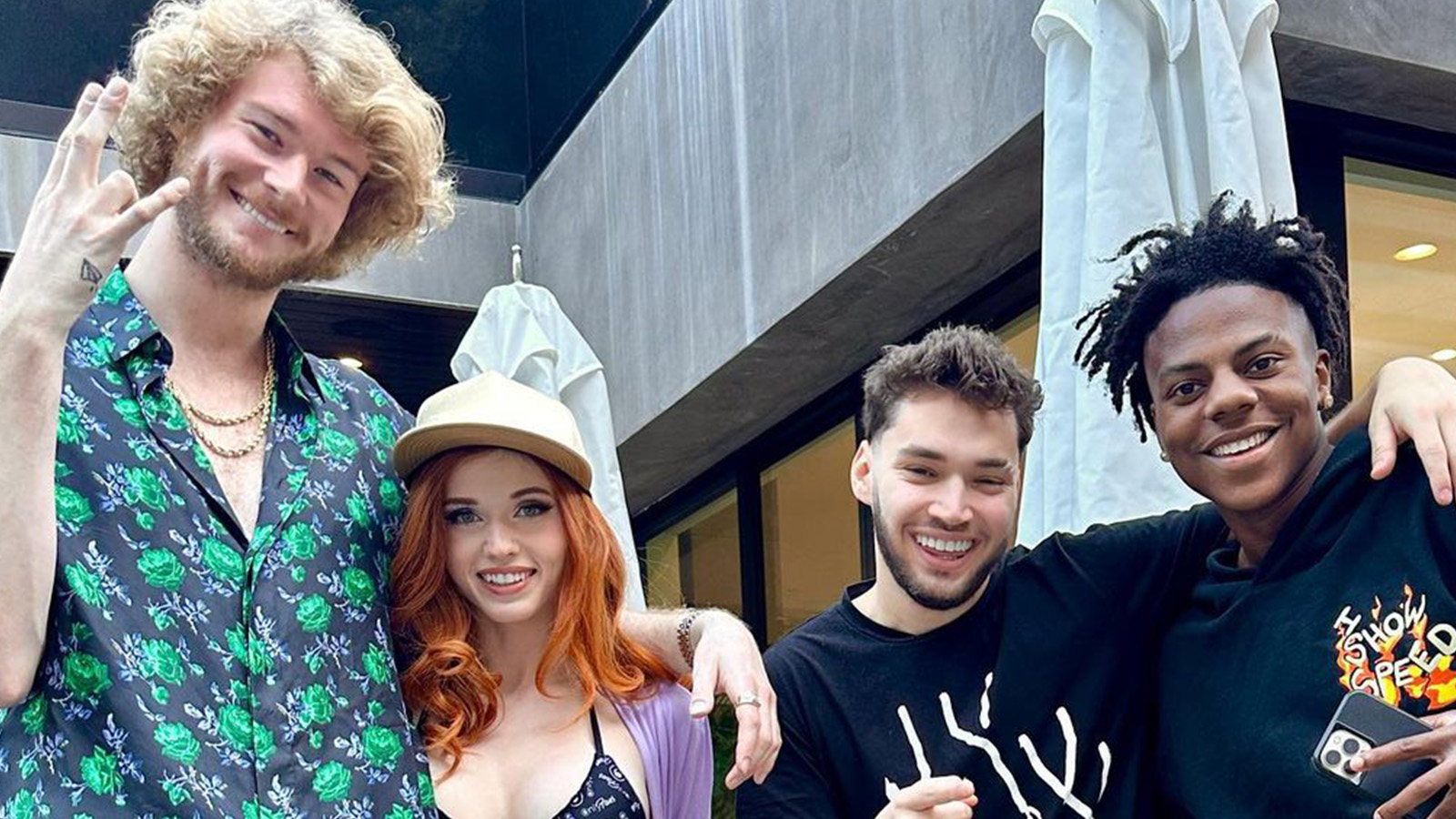 Yung Gravy scatena voci sulla relazione con Amouranth dopo la 11