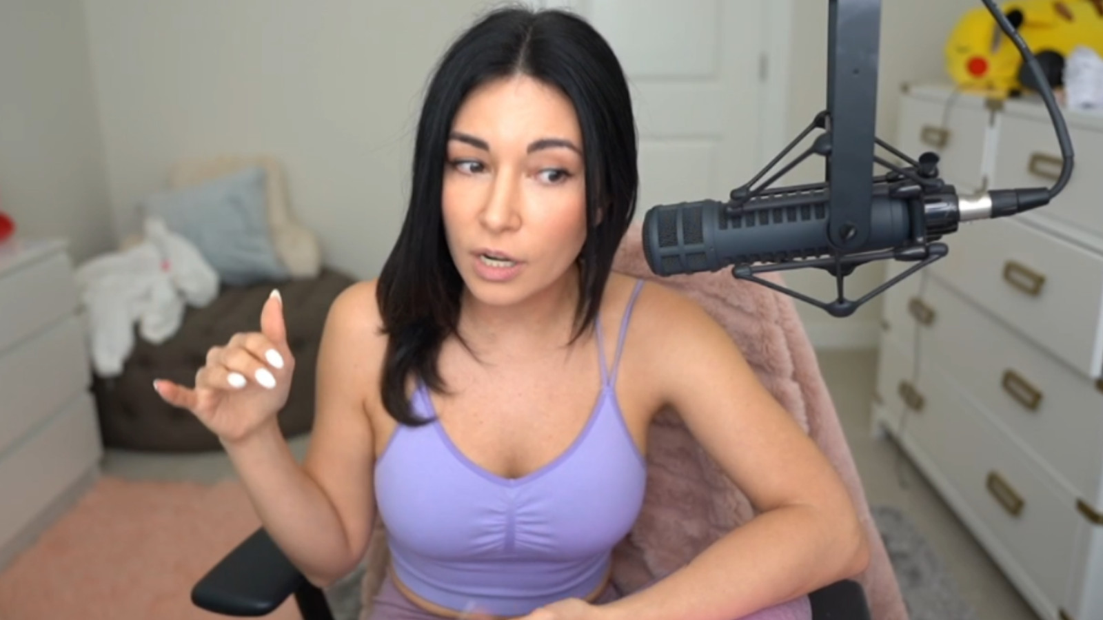 alinity rivela “mamma mamma” teoria perché non hai stalker su Twitch