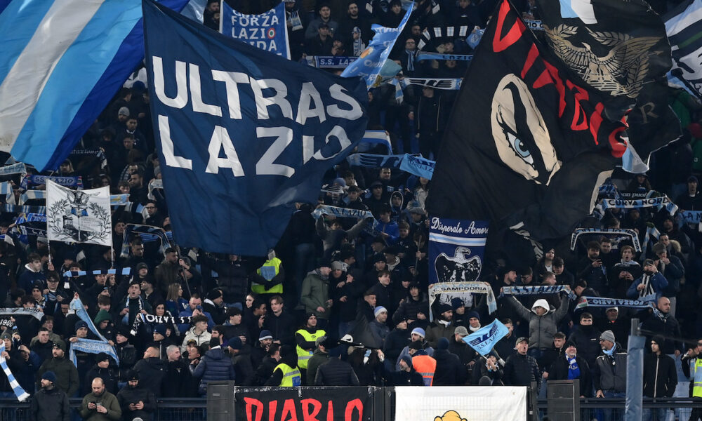 tifosi Lazio AS1 1551 1000x600 1 85