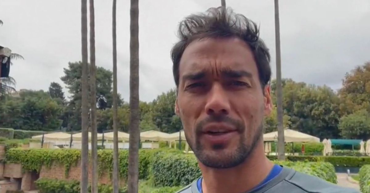 “La rivelazione shock di Fognini: la sua Inter batte il Milan e lui si esibisce in un inedito karaoke!”